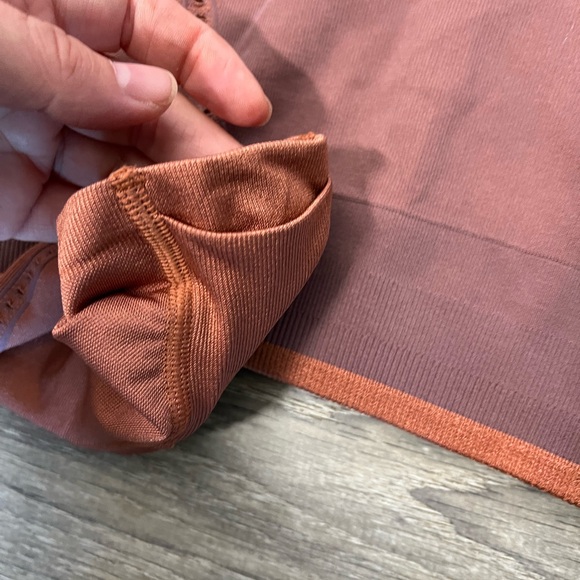 NWT Allyson Felix Legend Shine Top- Large - Picture 9 of 12